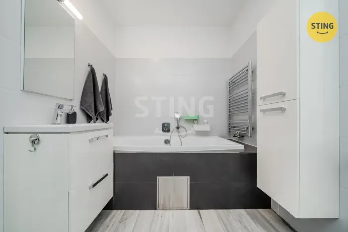Prodej bytu 2+kk, Ostrava, Poděbradova, 62 m2