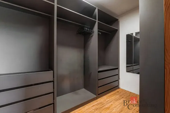 Prodej rodinného domu, Plzeň - Malesice, U Lesa, 240 m2