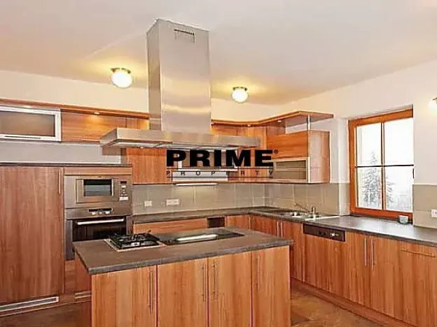 Pronájem kanceláře, Praha - Střešovice, Nad hradním vodojemem, 350 m2
