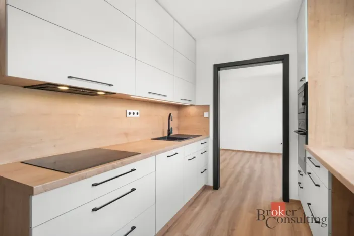 Prodej bytu 3+1, Velké Meziříčí, Poštovní, 72 m2