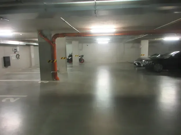 Pronájem garážového stání, Brno, Spáčilova, 17 m2