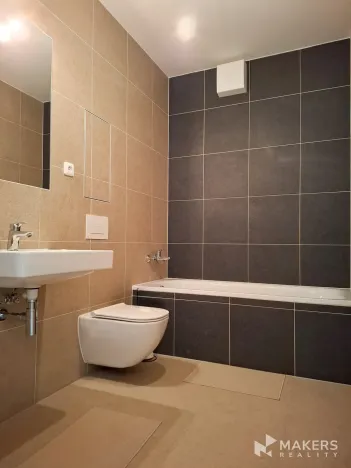 Pronájem bytu 2+kk, Praha - Vysočany, Pod Harfou, 45 m2