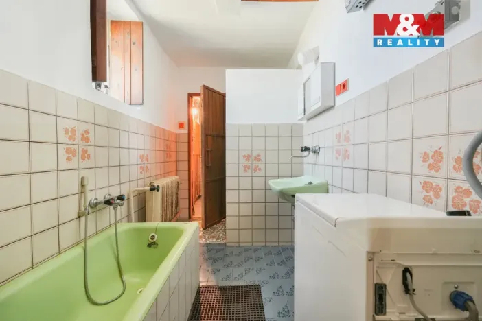 Prodej zemědělské usedlosti, Martiněves - Radešín, 239 m2