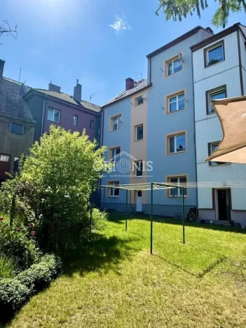 Pronájem bytu 2+1, Chomutov, náměstí Dr. Beneše, 60 m2