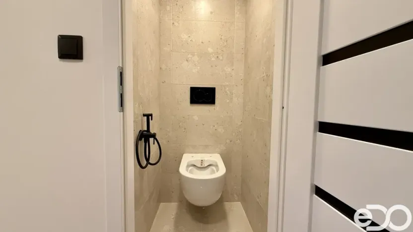 Pronájem bytu 2+kk, Praha, K Vystrkovu, 50 m2