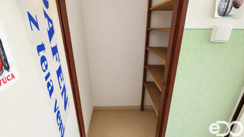 Pronájem bytu 2+kk, Praha, K Vystrkovu, 50 m2