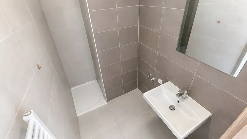 Pronájem bytu 1+kk, Rosice, Sportovní, 34 m2