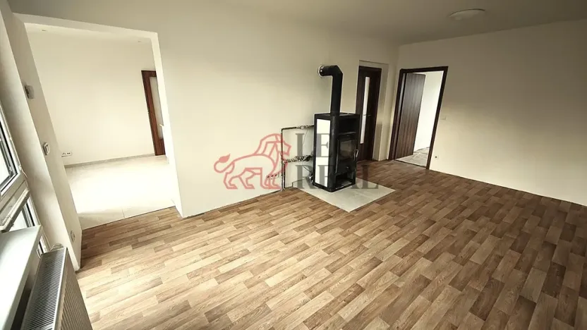 Pronájem bytu 3+1, Zlonice, Pippichova, 74 m2