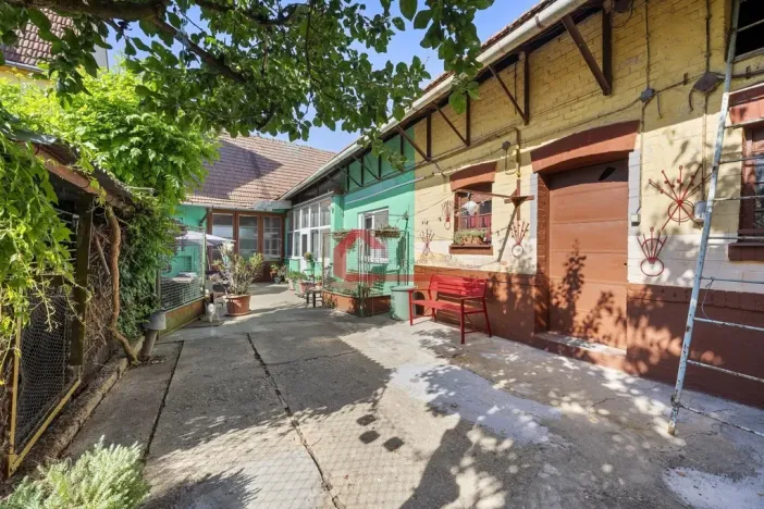 Prodej rodinného domu, Šakvice, Podzahrady, 288 m2