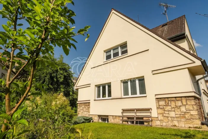 Pronájem bytu 2+kk, Praha - Prosek, Poleradská, 40 m2