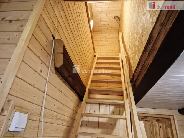 Prodej rodinného domu, Střezimíř, 110 m2