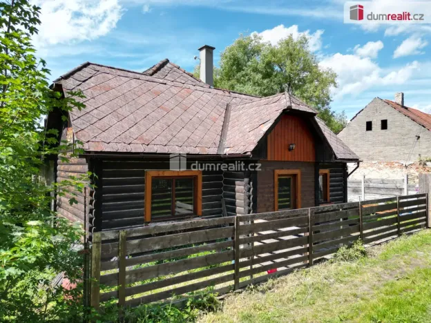 Prodej rodinného domu, Střezimíř, 110 m2