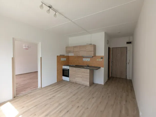 Pronájem bytu 1+1, Klášterec nad Ohří, Lípová, 35 m2