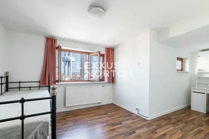 Pronájem bytu 4+kk, Praha - Vinohrady, náměstí Jiřího z Poděbrad, 150 m2