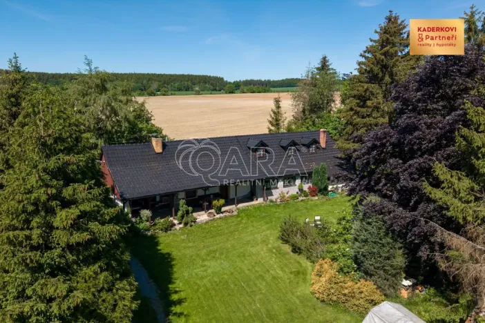 Prodej rodinného domu, Buková, 154 m2