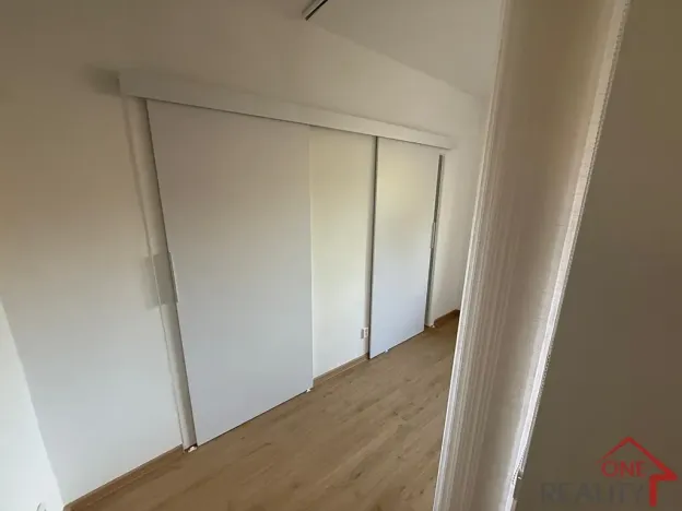 Pronájem bytu 2+1, Sazovice, 70 m2