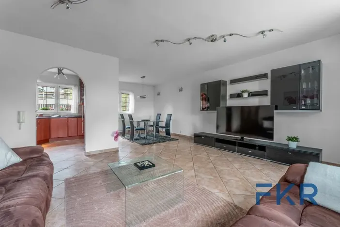 Prodej rodinného domu, Praha - Dolní Počernice, Listopadová, 242 m2