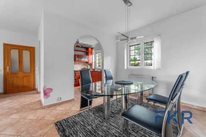 Prodej rodinného domu, Praha - Dolní Počernice, Listopadová, 242 m2