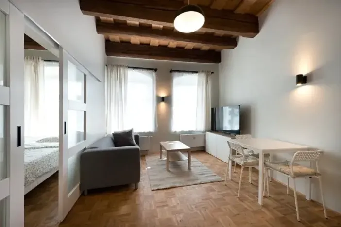 Pronájem bytu 2+kk, Jihlava, Havířská, 33 m2