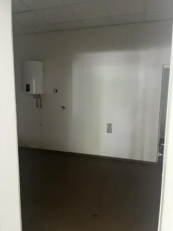 Pronájem obchodního prostoru, Hulín, nám. Míru, 141 m2