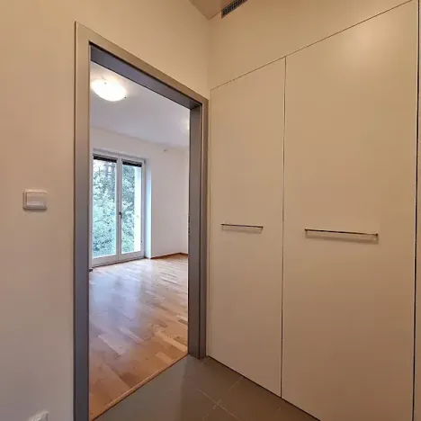 Pronájem bytu 1+1, Praha - Smíchov, Fráni Šrámka, 44 m2