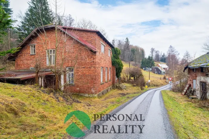Prodej rodinného domu, Benecko, 251 m2