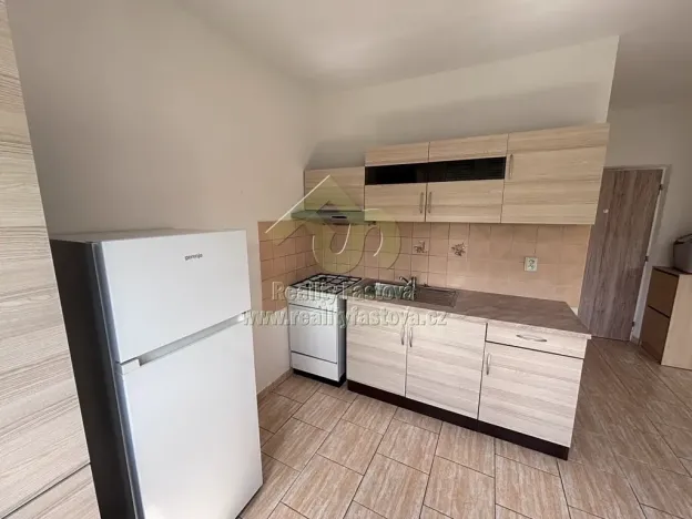 Pronájem bytu 1+1, Rokycany, Horákova, 34 m2