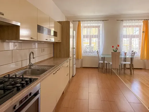 Pronájem bytu 2+kk, Jihlava, Komenského, 50 m2