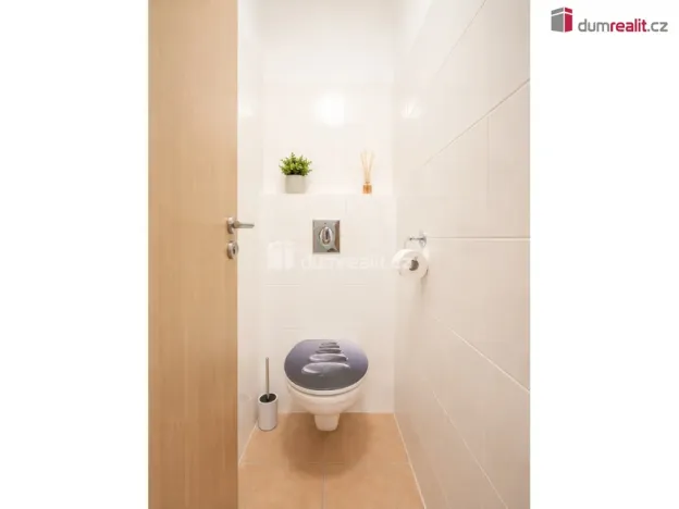 Pronájem bytu 2+kk, Klecany, V Honech, 47 m2