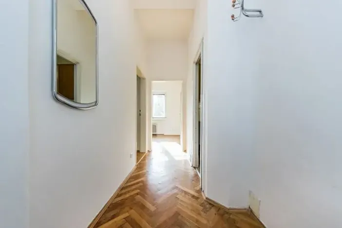 Pronájem bytu 2+kk, Praha - Vinohrady, Krátká, 45 m2