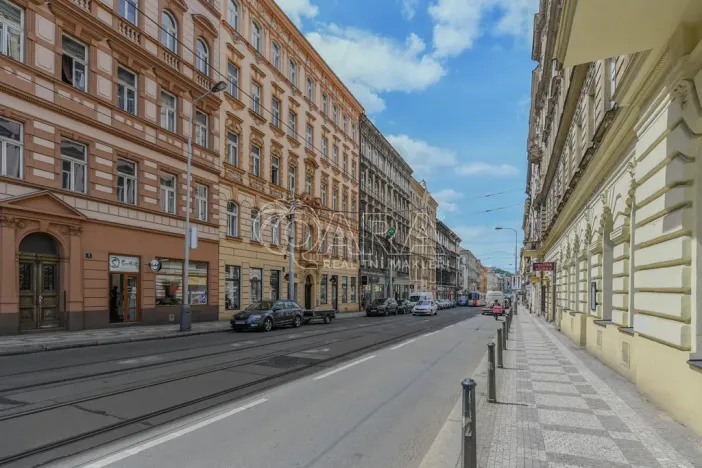 Pronájem bytu 1+kk, Praha - Smíchov, Lidická, 33 m2
