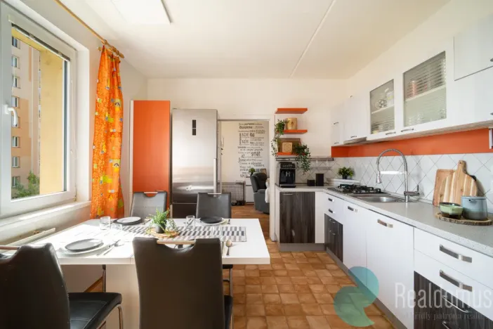 Prodej bytu 3+1, České Budějovice, Labská, 72 m2