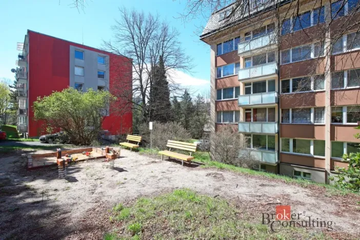 Prodej bytu 3+1, Liberec - Liberec VI-Rochlice, Na Jezírku, 70 m2