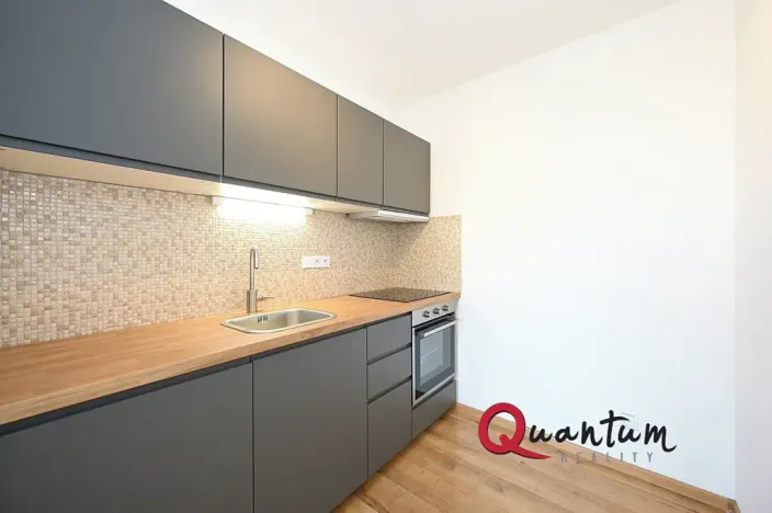 Pronájem bytu 2+kk, Praha - Řepy, Španielova, 37 m2