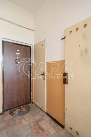 Pronájem bytu 2+kk, Neratovice, Dr. E. Beneše, 40 m2