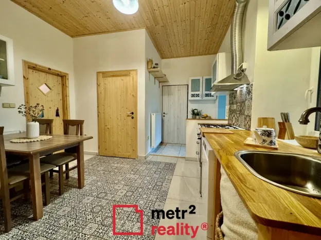 Prodej rodinného domu, Bouzov, 400 m2