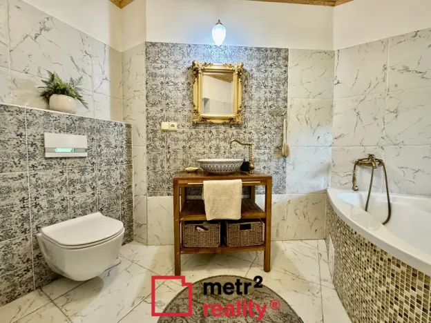 Prodej chalupy, Bouzov, 400 m2