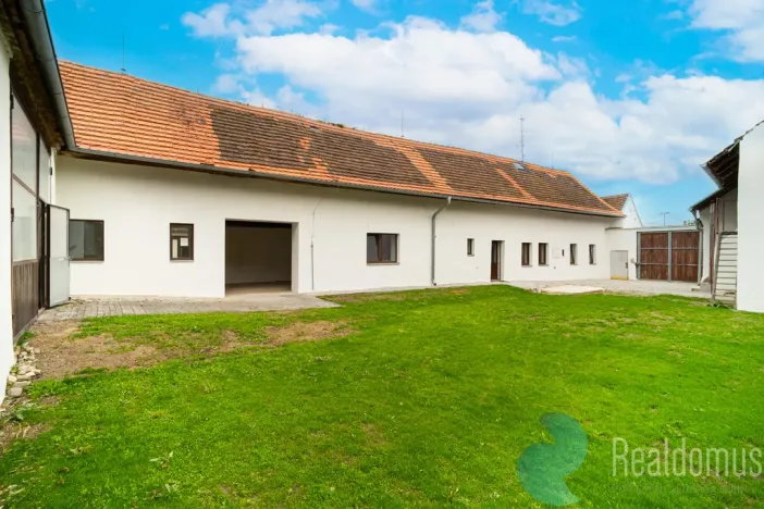 Prodej skladu, Babice, 809 m2