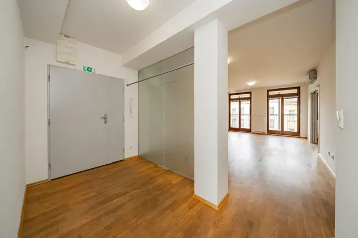 Pronájem bytu 5+1, Praha - Smíchov, Štefánikova, 168 m2