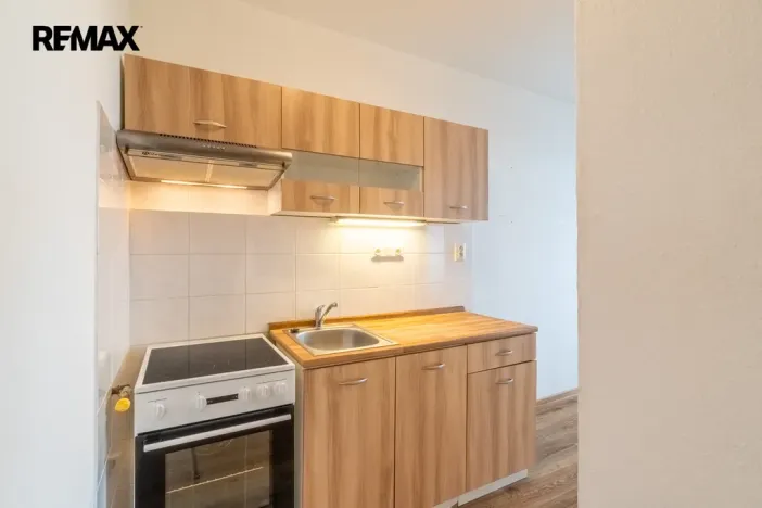 Pronájem bytu 3+1, Praha - Háje, Kupeckého, 70 m2