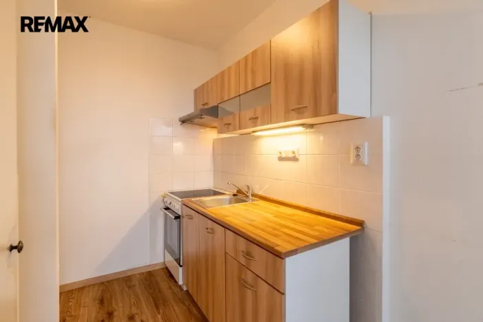 Pronájem bytu 3+1, Praha - Háje, Kupeckého, 70 m2