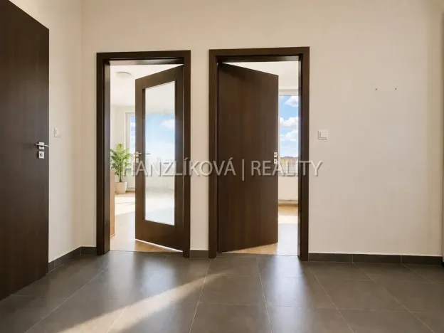 Pronájem bytu 2+kk, České Budějovice - České Budějovice 3, Staroměstská, 58 m2