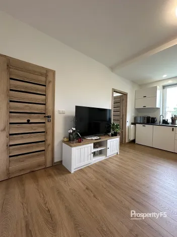 Pronájem bytu 3+kk, Kladno - Kročehlavy, Anglická, 53 m2