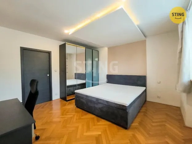 Pronájem bytu 2+kk, Ostrava, Porubská, 59 m2