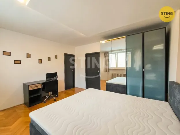 Pronájem bytu 2+kk, Ostrava, Porubská, 59 m2