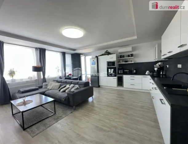 Pronájem bytu 3+kk, Břeclav, J. Opletala, 82 m2
