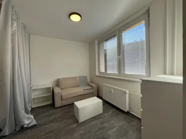 Pronájem bytu 1+1, Brno, Jasanová, 33 m2