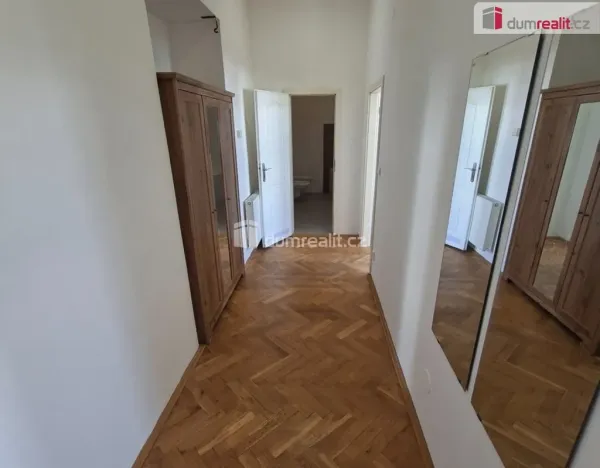 Pronájem bytu 2+kk, Praha - Žižkov, Krásova, 68 m2