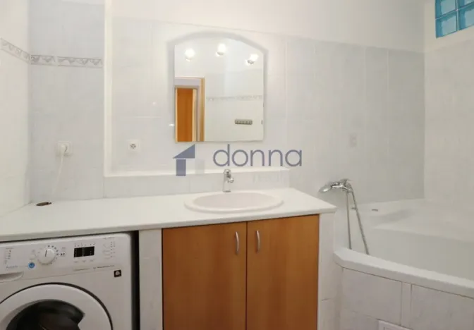 Pronájem bytu 4+kk, Praha, Kazašská, 107 m2
