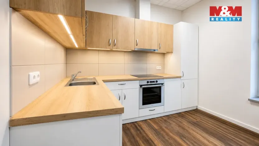 Pronájem bytu 3+1, Šumperk, Langrova, 100 m2